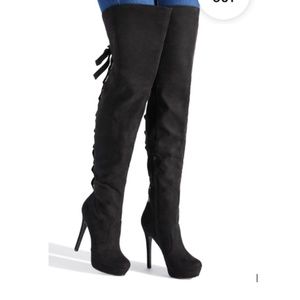 JANNELLA PLATFORM STILETTO BOOT SIZE 9